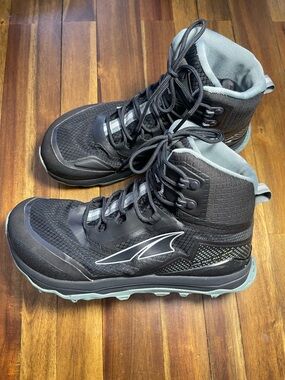 Altra Lone Peak All Weather Mid Trail Running Shoe Women's 8.5 black